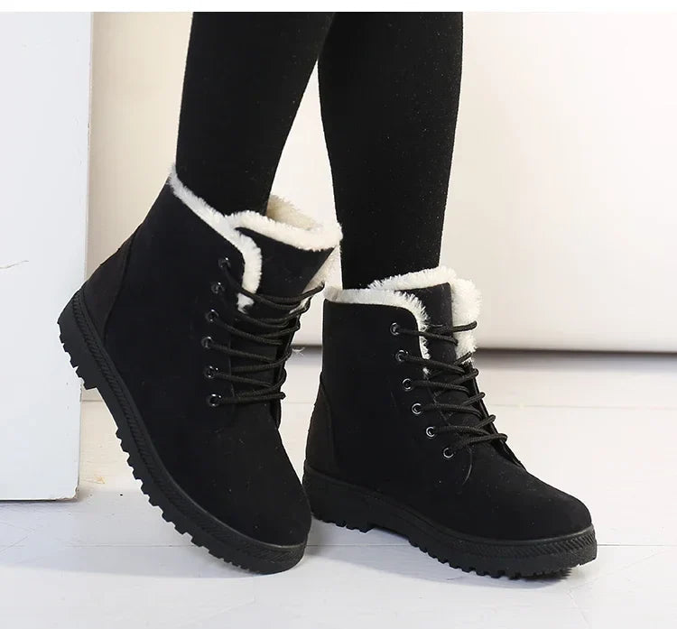 Bota Feminina de Inverno em Couro Legítimo - Veneza