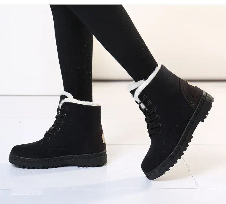 Bota Feminina de Inverno em Couro Legítimo - Veneza